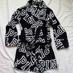 Victoria’s Secret PINK Plush Logo Robe XS/S Black White Cozy